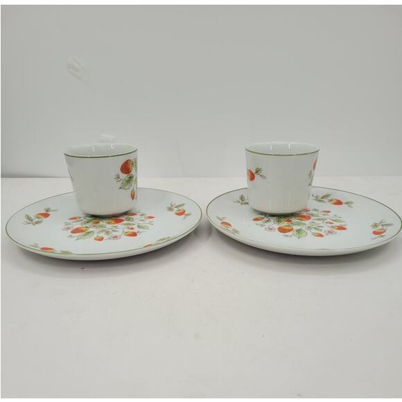 HP Vintage Dolphin Japan Porcelain Berry Strawberry 2 Snack Plate Cup Set 1-2 - Picture 6 of 13